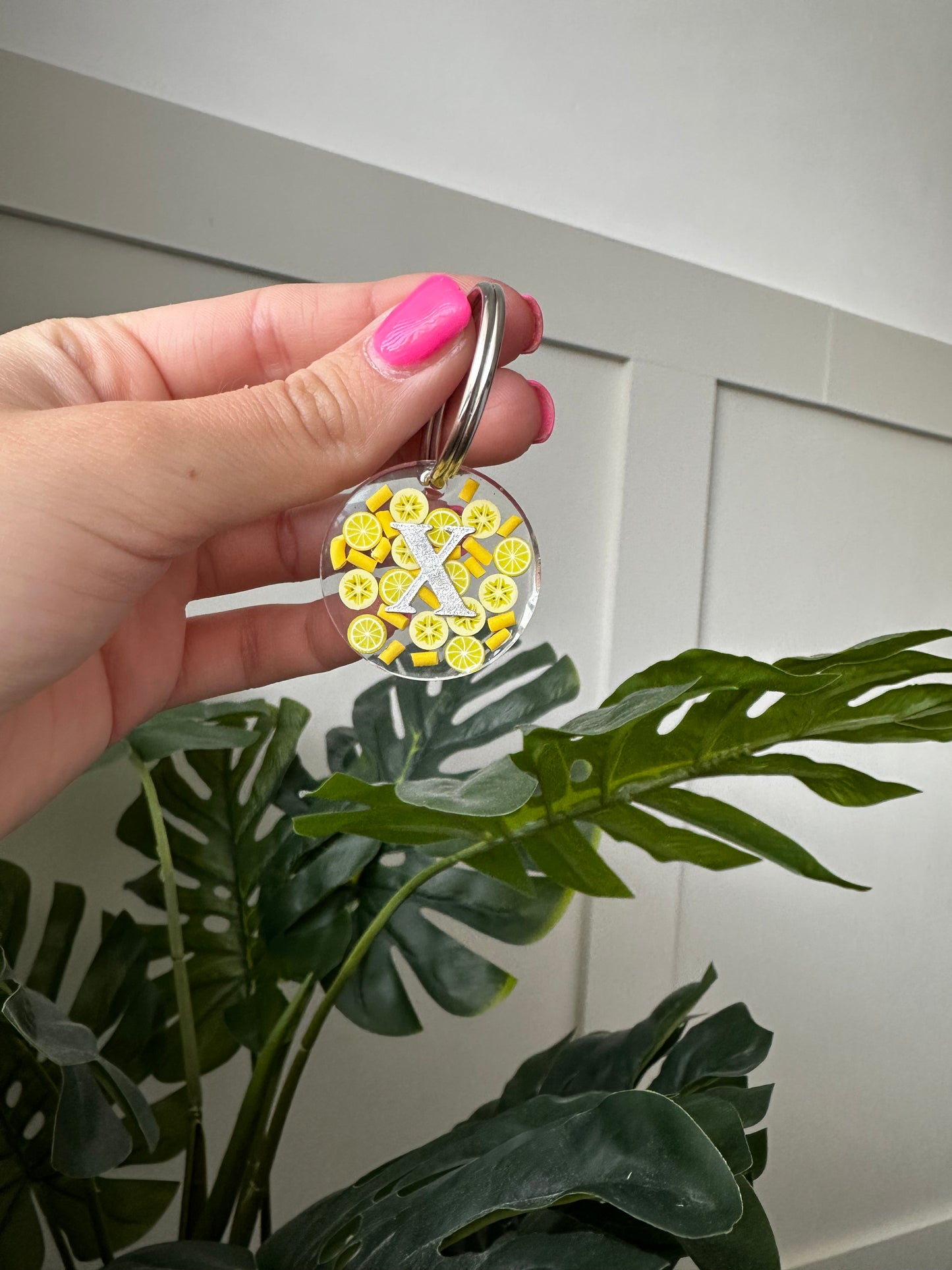 Summer fruits tag