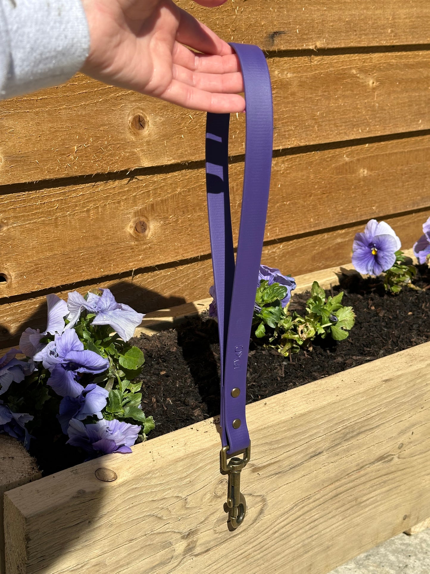 Traffic Handle