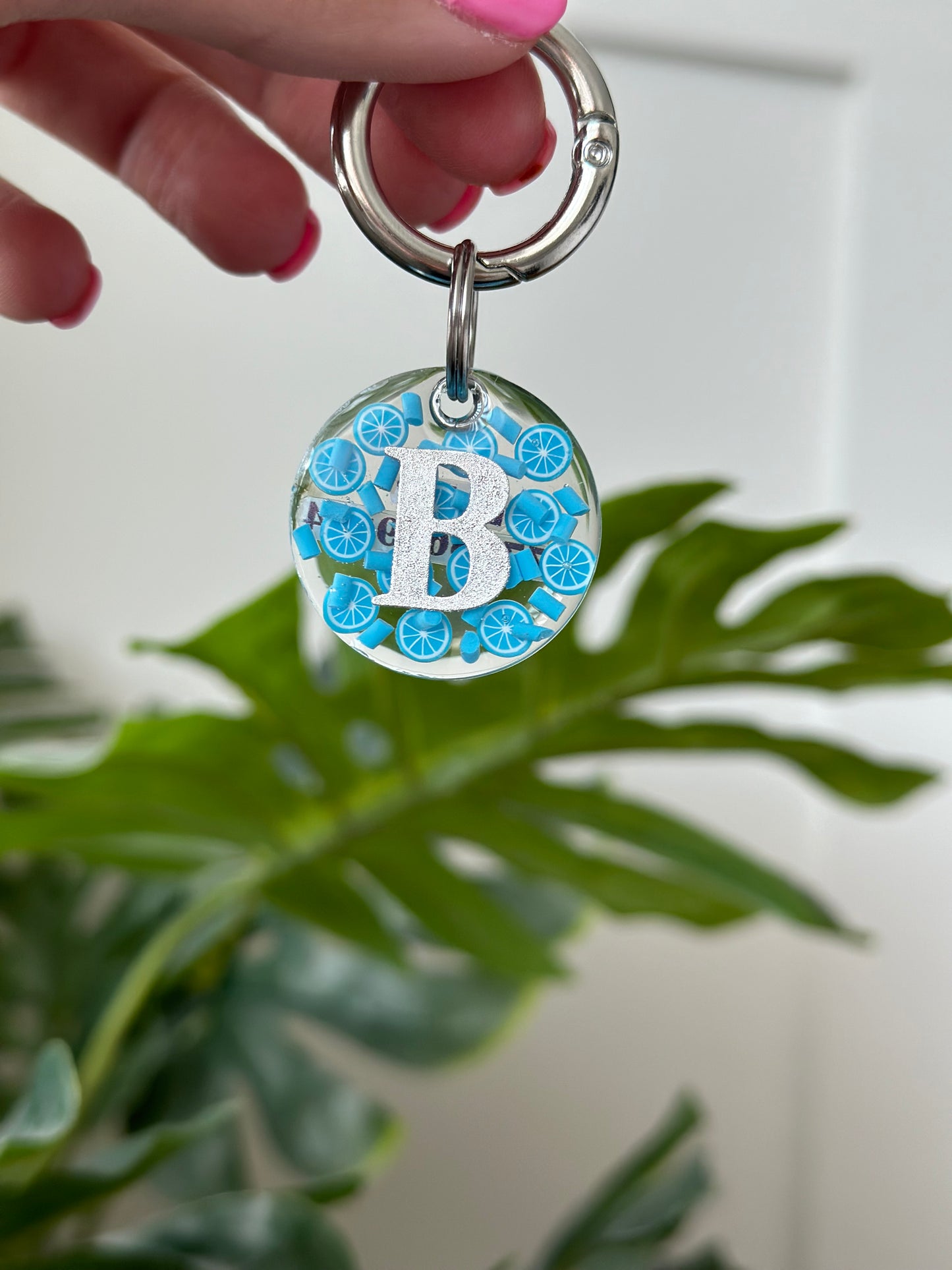 Summer fruits tag